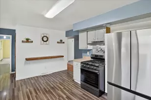 26414 Redfield St, Edwardsburg, MI 49112 - Photo 18