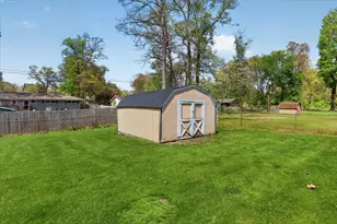 26414 Redfield St, Edwardsburg, MI 49112 - Photo 44