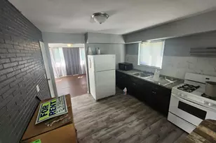 933 S 17th St, Saginaw, MI 48601 - Photo 4