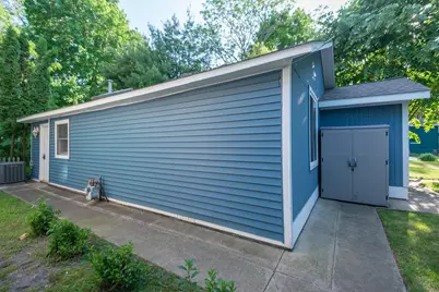 140 Webster Avenue, South Haven, MI 49090 - Photo 22