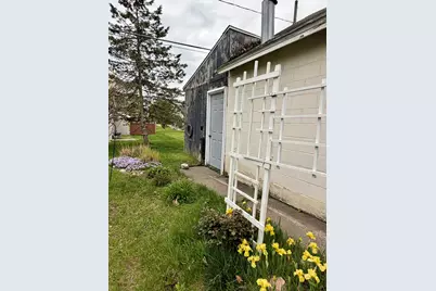 537 W Main Street, Fennville, MI 49408 - Photo 36