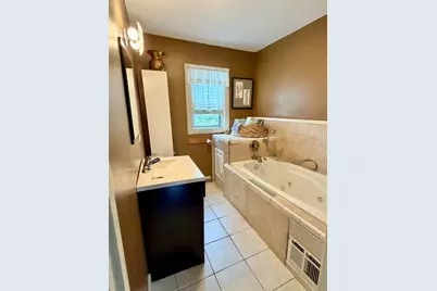 537 W Main Street, Fennville, MI 49408 - Photo 32