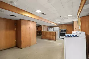 8278 Mills St, Taylor, MI 48180 - Photo 38
