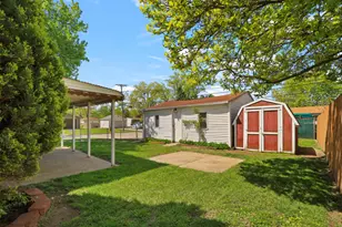 8278 Mills St, Taylor, MI 48180 - Photo 8