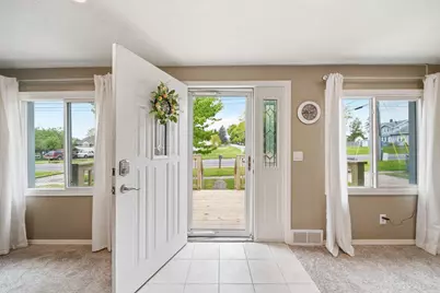 157 N Dettman Road, Jackson, MI 49202 - Photo 2