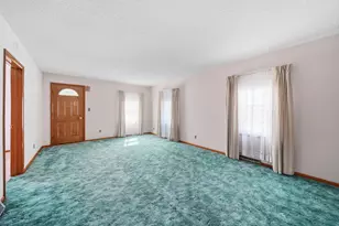 800 Fairyland Ave, Jackson, MI 49202 - Photo 6