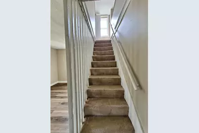 1251 E Kalama, Madison Heights, MI 48071 - Photo 14