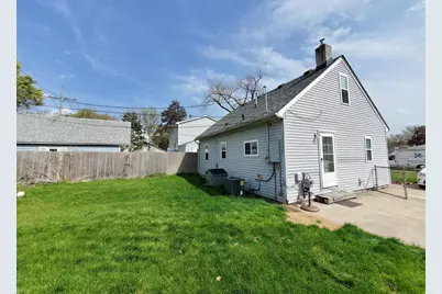 1251 E Kalama, Madison Heights, MI 48071 - Photo 2