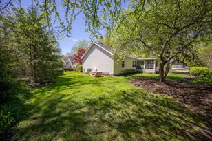 16127 Meadow Dr, Union Pier, MI 49129 - Photo 34