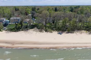 16127 Meadow Dr, Union Pier, MI 49129 - Photo 4