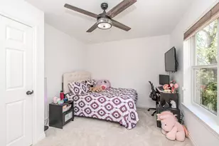 1360 Fairlane Dr, Ann Arbor, MI 48104 - Photo 64