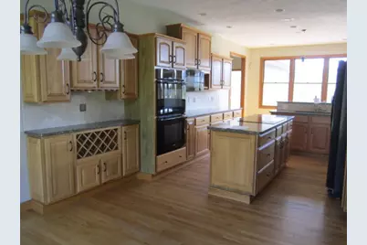 16946 11 1/2 Mile Road, Battle Creek, MI 49014 - Photo 12