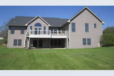 16946 11 1/2 Mile Road, Battle Creek, MI 49014 - Photo 2