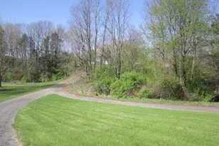 16946 11 1/2 Mile Rd, Battle Creek, MI 49014 - Photo 8