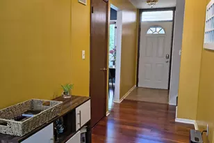 2714 Birchcrest Dr SE, Grand Rapids, MI 49506 - Photo 12