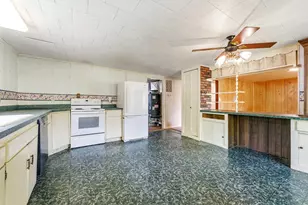 4603 W A B Ave, Plainwell, MI 49080 - Photo 10