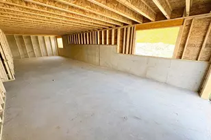5937 Valley Point Dr SE, Caledonia, MI 49316 - Photo 8