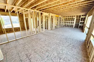 5937 Valley Point Dr SE, Caledonia, MI 49316 - Photo 6