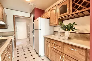620 Watersedge Dr, Ann Arbor, MI 48105 - Photo 16