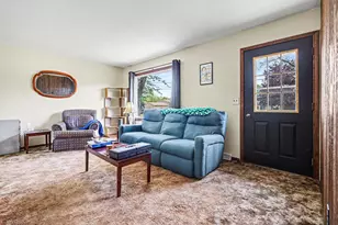 4096 Janet Dr, Dorr, MI 49323 - Photo 6