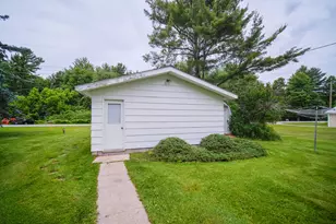 7423 Bair Ave, Bear Lake, MI 49614 - Photo 34