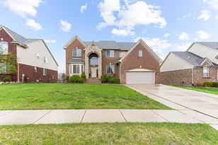 6960 Norway Dr, Troy, MI 48085 - Photo 12
