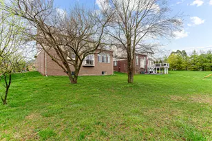 6960 Norway Dr, Troy, MI 48085 - Photo 16