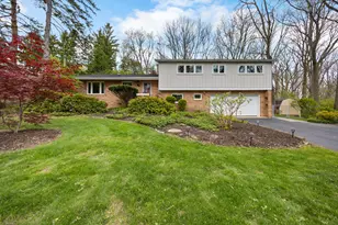 3091 Warwick Rd, Ann Arbor, MI 48104 - Photo 2