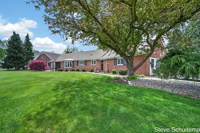 3109 S Bluff Court, Hudsonville, MI 49426 - Photo 10