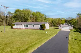 10175 E R Ave E, Scotts, MI 49088 - Photo 2