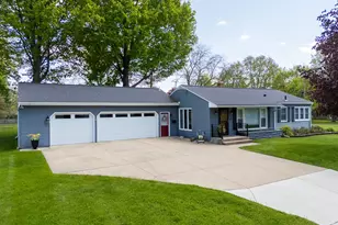 1904 Seminole St, Kalamazoo, MI 49006 - Photo 2