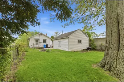 27033 Brush Street, Madison Heights, MI 48071 - Photo 16