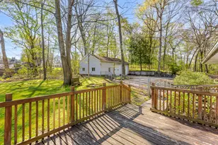 247 Holly Rd, Battle Creek, MI 49037 - Photo 24