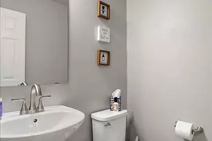 13748 Deer Creek Dr, South Haven, MI 49090 - Photo 18