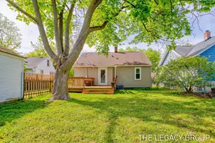 193 E 26th St, Holland, MI 49423 - Photo 18