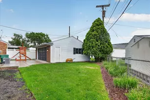 6627 Elizabeth St, Garden City, MI 48135 - Photo 30