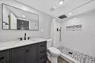 6627 Elizabeth St, Garden City, MI 48135 - Photo 24
