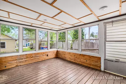 943 Prospect Avenue NE, Grand Rapids, MI 49503 - Photo 20