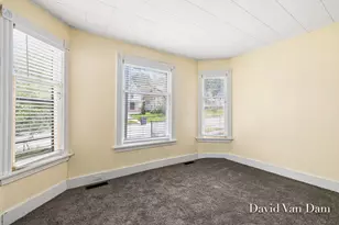 943 Prospect Ave NE, Grand Rapids, MI 49503 - Photo 10