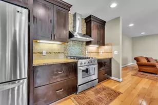 35226 Spring Hill Rd, Farmington Hills, MI 48331 - Photo 14