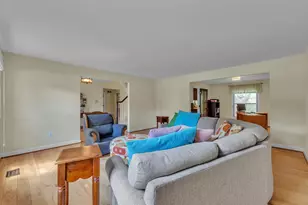 35226 Spring Hill Rd, Farmington Hills, MI 48331 - Photo 6