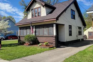 2027 Denwood Ave SW, Wyoming, MI 49509 - Photo 2