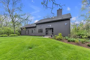 5555 Red Fox Run, Ann Arbor, MI 48105 - Photo 2