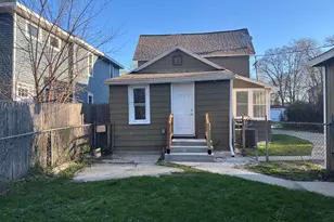 924 Worden St SE, Grand Rapids, MI 49507 - Photo 2