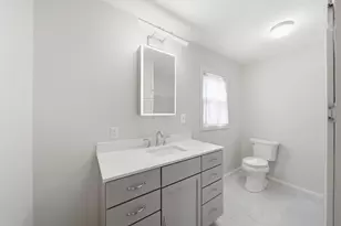 2718 Page Ave, Jackson, MI 49203 - Photo 12