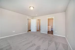 5659 Landrum Trl, Portage, MI 49024 - Photo 12