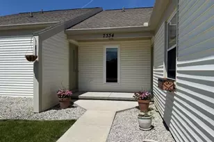7334 Creekside Dr, Lansing, MI 48917 - Photo 10