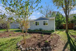 4 Burlingame Ct, Ann Arbor, MI 48108 - Photo 16