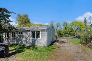 4 Burlingame Ct, Ann Arbor, MI 48108 - Photo 14
