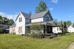 115 E Cass St, Bangor, MI 49013 - Photo 2